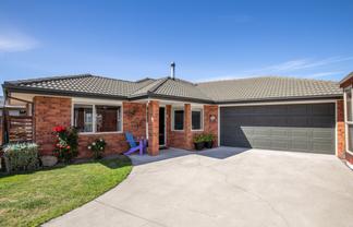 25 Briar Crescent, Alexandra