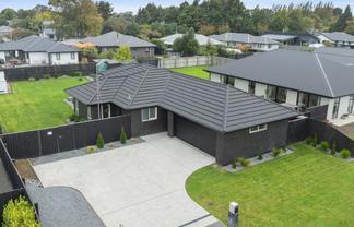 17 Stormlea Drive, SOUTHBRIDGE