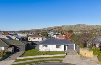 17A Brookfield Place, Redwoodtown