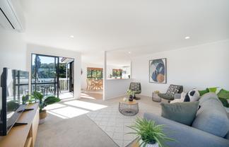 2 Cromarty Place, Papakowhai