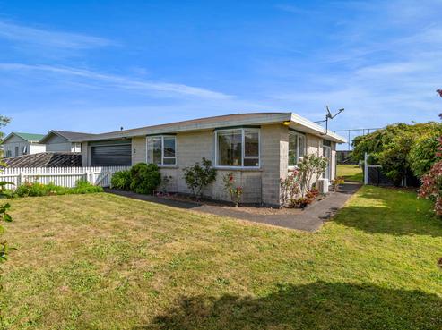23 Swansea Road, Stratford