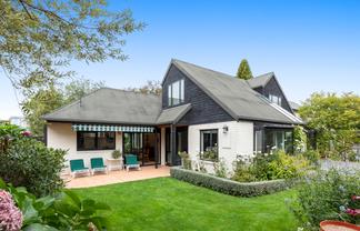 92 Innes Road, Saint Albans