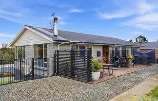 3 Hawthorn Place, Gleniti