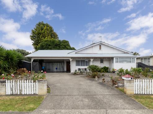 908 Rata Street, Mahora