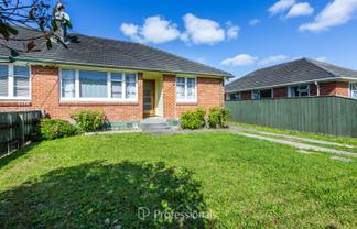 16 Hazel Street, Ebdentown