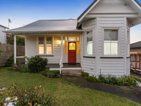 16 Mountain View Road, Morningside