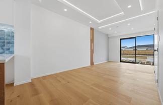 Unit 7/85 Otuwairoa Esplanade, Papakura