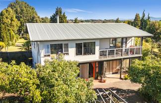 102 Trewavas Street, Motueka