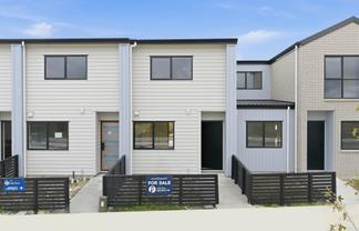 95 Otuwairoa Esplanade, Papakura