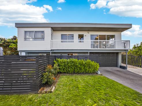 160 Weatherly Road, Torbay
