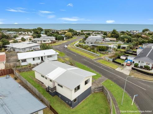 10 Tainui Street, Castlecliff