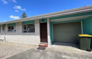 2/30 Gray Avenue, Mangere East