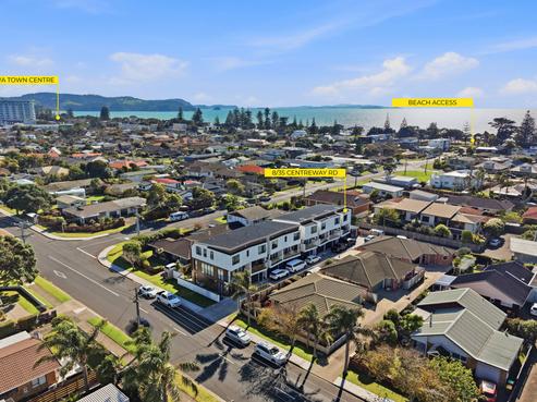 8/35 Centreway Road, Orewa