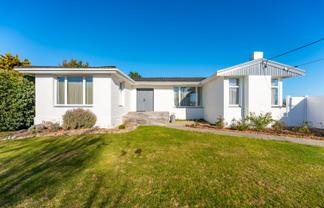 80 Kent Street, Marchwiel