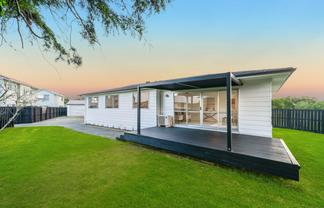 54 Pukeroa Place, Papakura