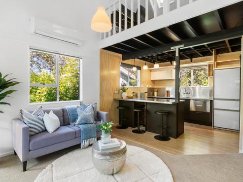 137 Aro Street, Aro Valley