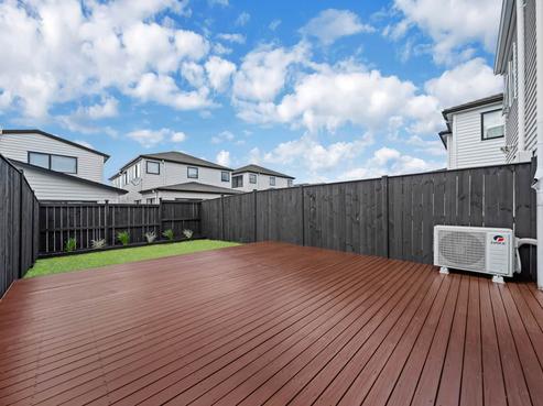 7 Freshland Drive, Flat Bush