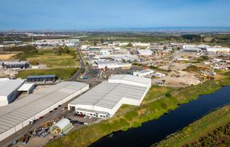 Large 6186m² Whakatu Warehouse
