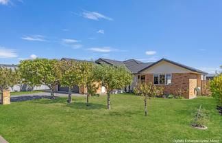 9 Magnolia Rise, Waipahihi