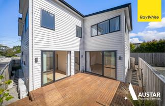 37 Stottholm Road, Titirangi