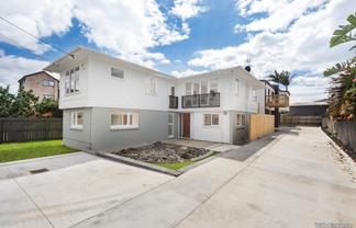 53 Taikata Road, Te Atatu Peninsula