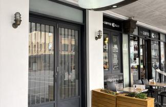 Compact on Customs Street | 14m2 Retail