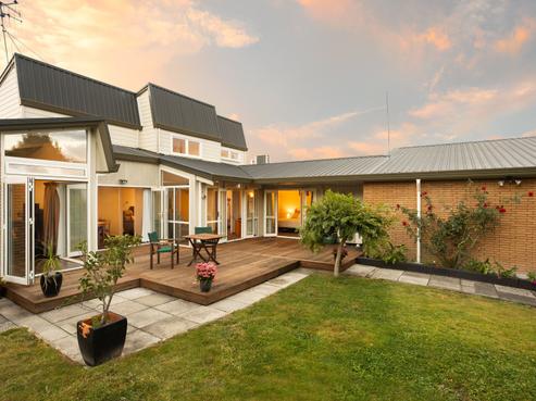 23 Gilbass Avenue, Hamilton Lake