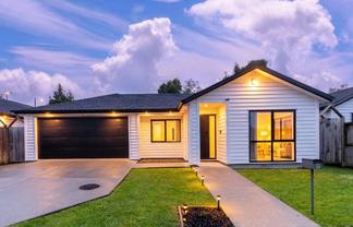 7 Hard Beech Street, Takanini