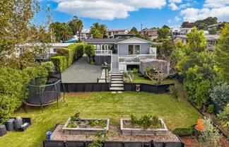 29 Brigitte View, Snells Beach