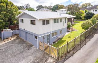 96 Great North Road, Saint Johns Hill