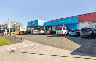 Cameron Road Office with Profile and Presence