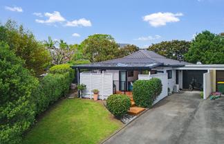 15A Claresholm place, Mangere Bridge