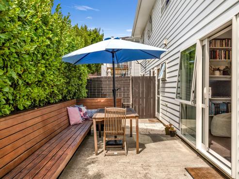 33 Apple Orchard Way, Sunnyvale