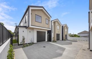55 B,C Tawa Road, One Tree Hill