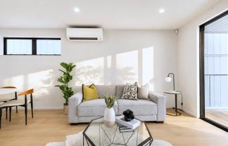 589A East Coast Road, Browns Bay