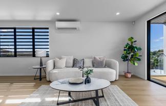 589A East Coast Road, Browns Bay