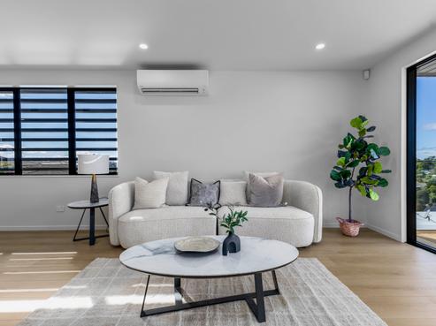 589A East Coast Road, Browns Bay