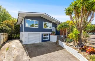 26 Pickwick Parade, Mellons Bay