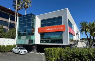 EXCELLENT TAKAPUNA MEDICAL OPPORTUNITY
