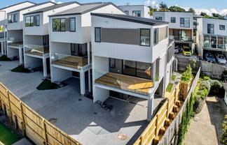 Lot 4/589A East Coast Road, Browns Bay