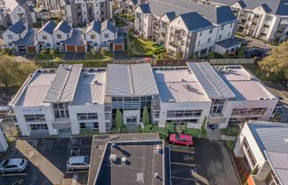 First-Floor Office – Airport Proximity