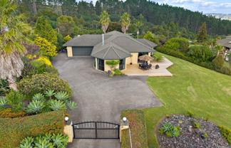 337 Macwhinney Drive, Drury