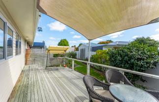 1 Balmoral Street, Marchwiel