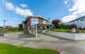 1 Balmoral Street, Marchwiel