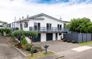 1/13 Hoterini Street, Ohope