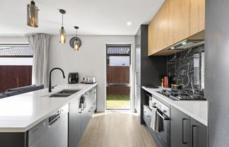 26 Stud Road, Yaldhurst