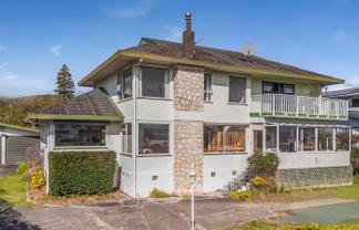 22 Douglas Road, Nelson City