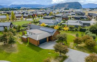 5 Parkview Street, Wanaka