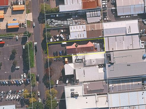 16 Botha Road, Penrose