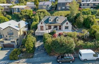 36 Greenstone Place, Fernhill